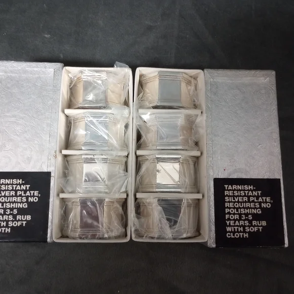 Eterna # J778 Genuine Silver Plate 2 - 4 Piece Napkin Ring Set NIB - Picture 3 of 3